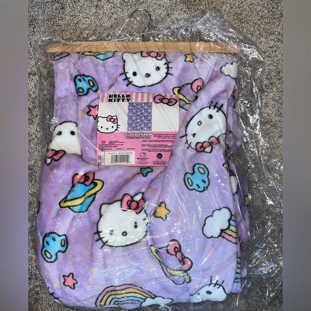 NWT Hello Kitty Cloud Throw Blanket Purple Space Rainbow Pattern